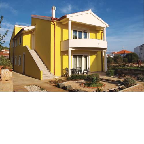 Holiday home Tribunj 430