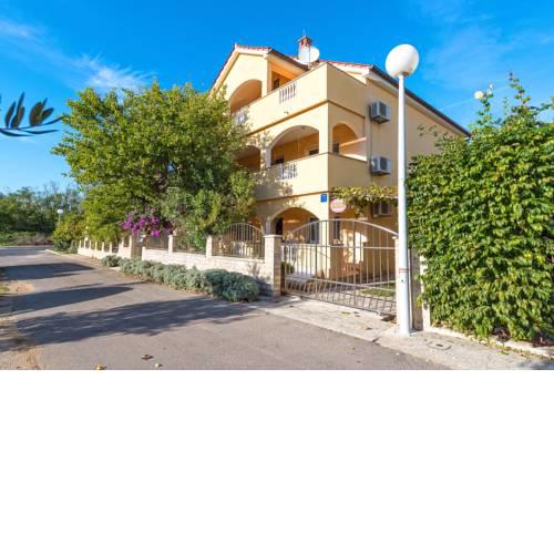Holiday home Ulica I