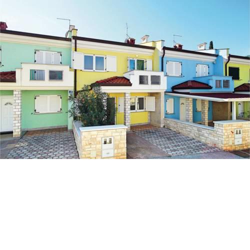 Holiday home Umag 33