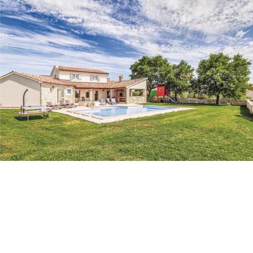 Holiday Home Valtura 06