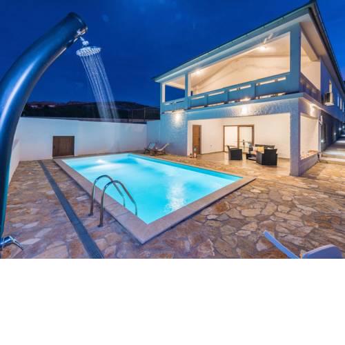 Holiday Home Velebit