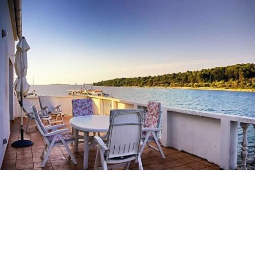 Holiday Home Veli Rat (3716)