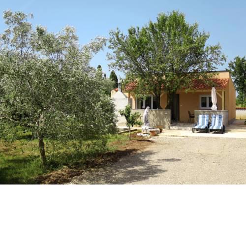 Holiday Home Vila Ruza (PUL503)