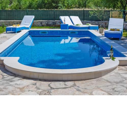 Holiday Home Villa Dalmatica moderna