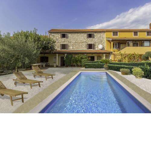 Holiday Home Villa Lucky