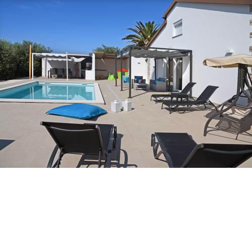 Holiday Home Villa Maggie Pula