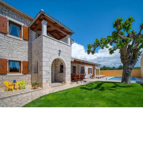 Holiday Home Villa Natale