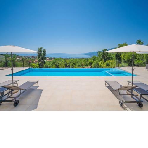 Holiday Home Villa Minimal