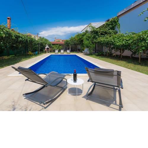 Holiday Home Villa Toni