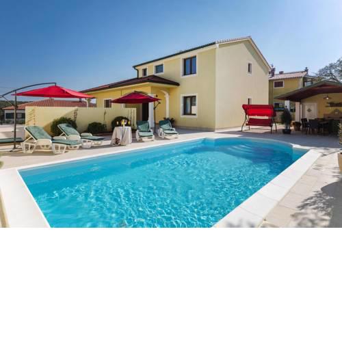 Holiday Home Vodnjan - CIS02100d-F