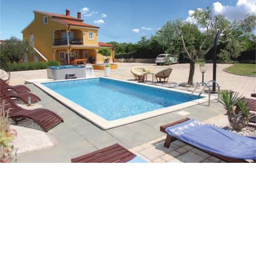 Holiday home Vodnjan A.Smareglia