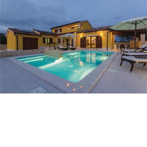 Holiday home Vodnjan Sv.Kirini