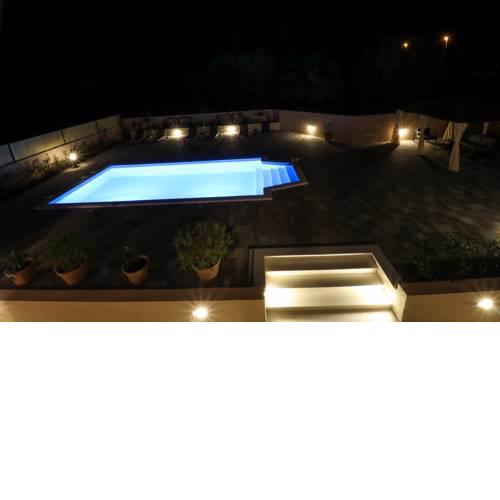 Holiday home with pool - Villa Marijana Kožino