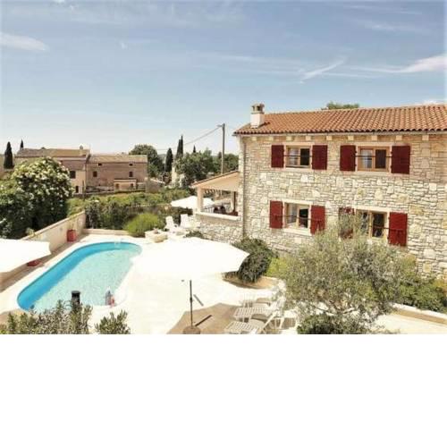 Holiday Home with Pool (4283)