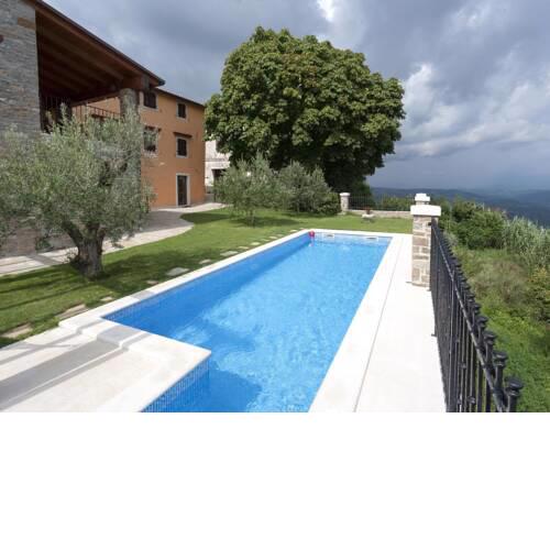 Holiday home with pool for 7 people in a small picturesque town Zamask