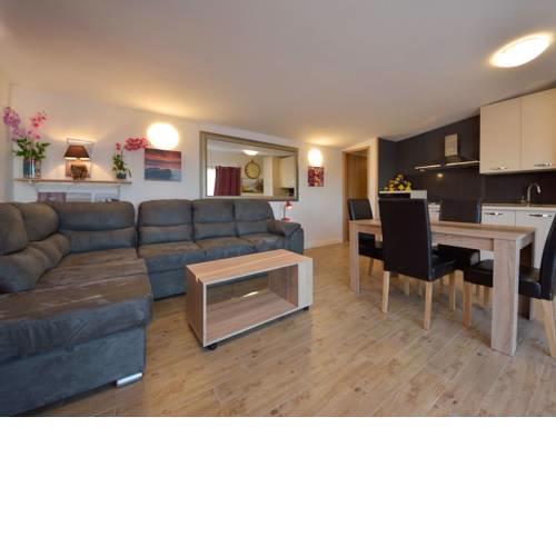 Holiday Home Zdenko 2