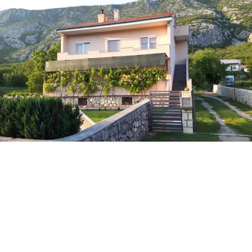 Holiday Home Zgombic