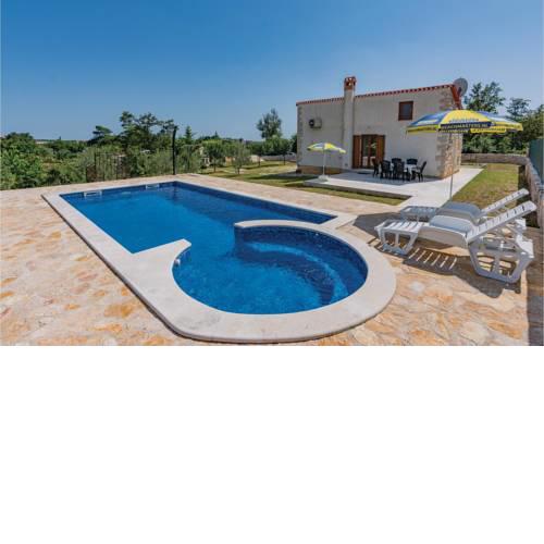 Holiday home Zminj 55 with Outdoor Swimmingpool