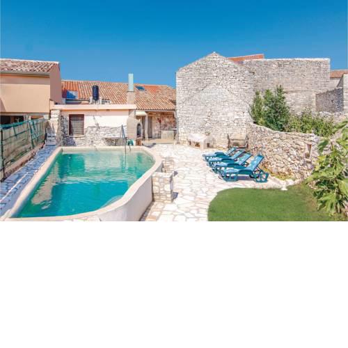 Holiday home Zuka III