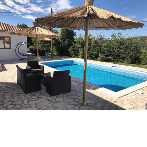 Holiday Homes Sintija