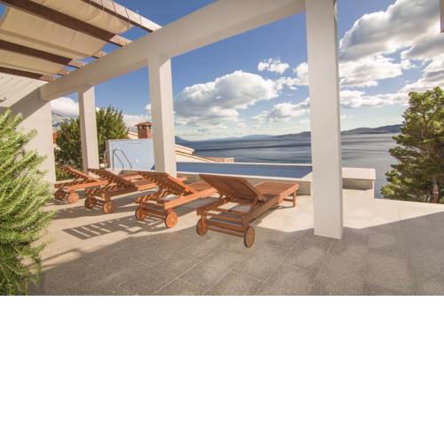 Holiday House Botta