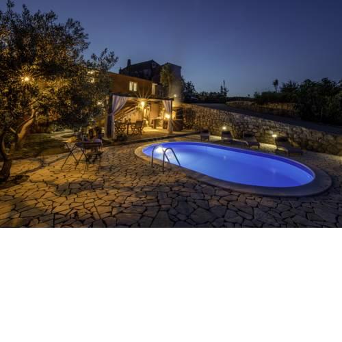 Holiday House Dedić