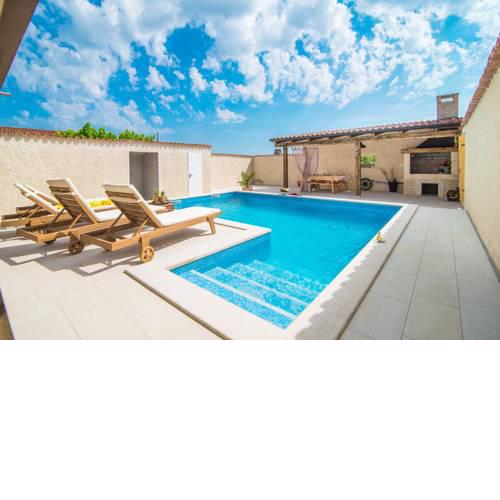 Holiday House Eleonora