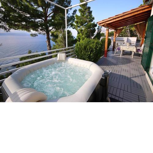 Holiday house in Brela with sea view, terrace, air conditioning, WiFi 3452-1