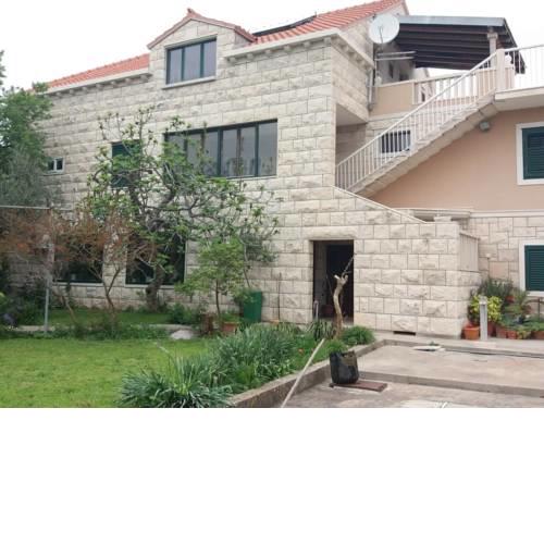 Holiday house in Sumartin with air conditioning, WiFi (4906-3)
