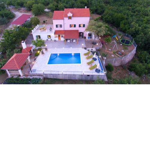 Holiday Home Koprivno