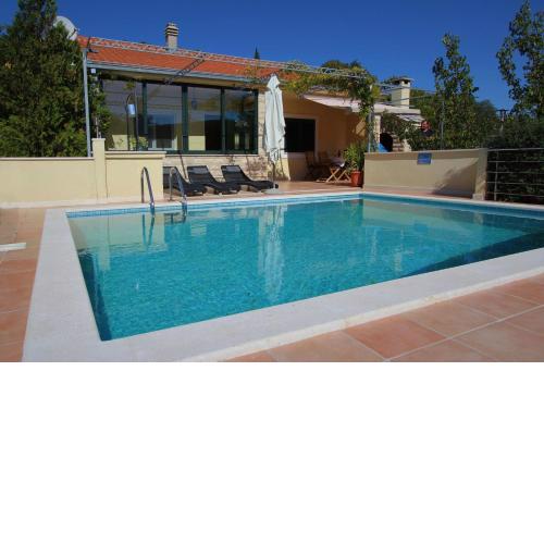 Holiday house Lovre