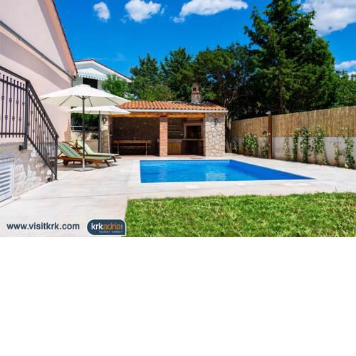Holiday house MASLINA