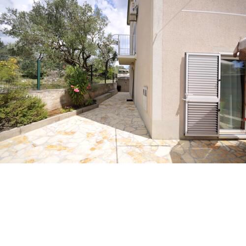Holiday house Mili