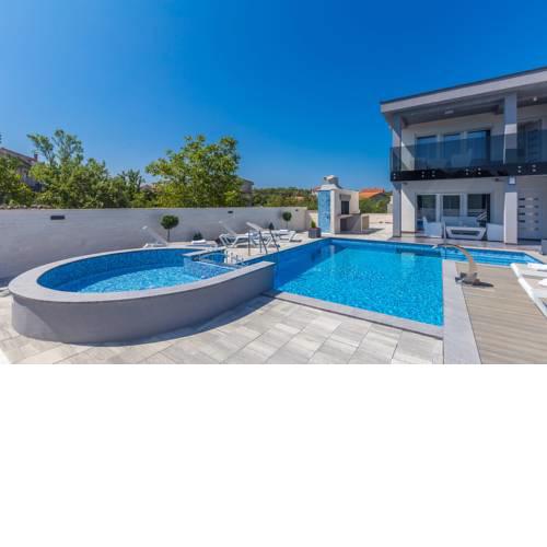 Holiday house MODERNA
