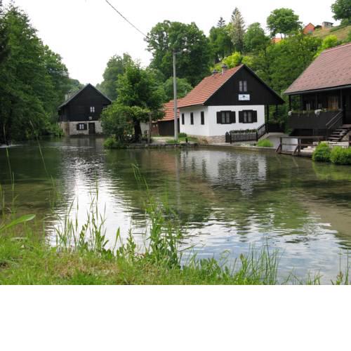 Holiday House Rastoke Pod Lipom