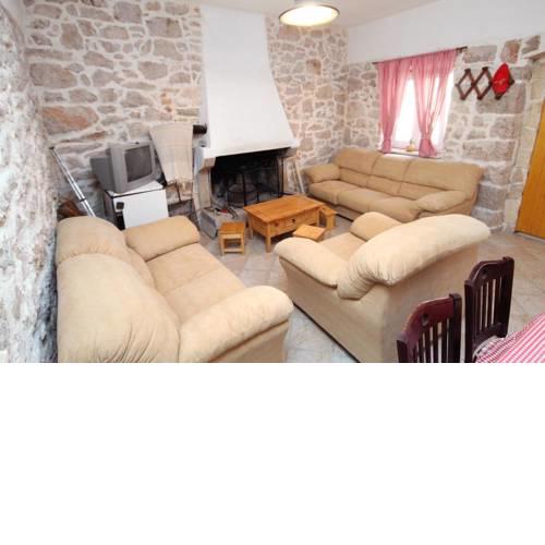 Holiday house with a parking space Lukoran (Ugljan) - 6234