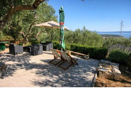 Holiday house with a parking space Makarska - 6770