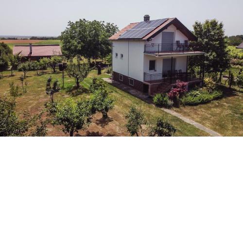 Holiday house with a parking space Sarengrad, Slavonija - 19338