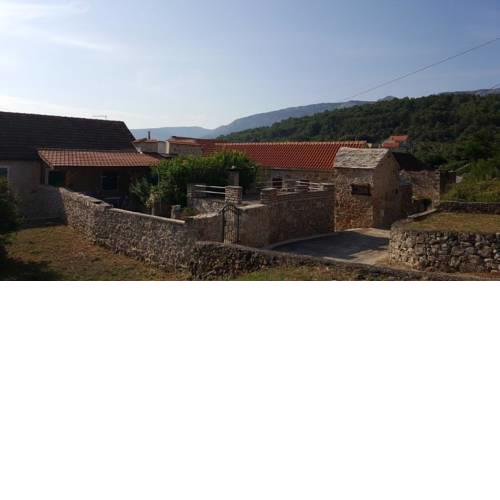 Holiday house with a parking space Vrbanj, Hvar - 11040