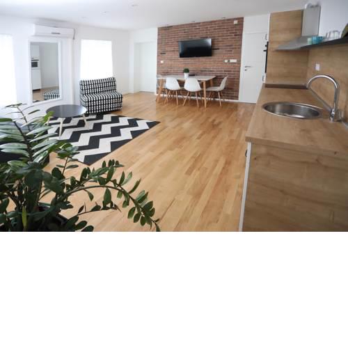 HOME APARTMANI I SOBE