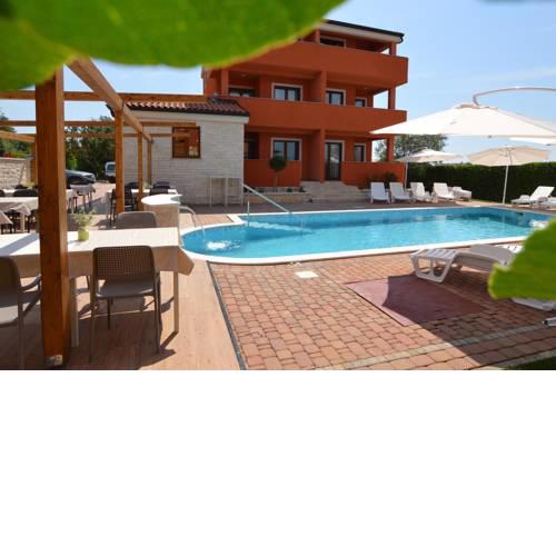 Hotel Natura Vilanija