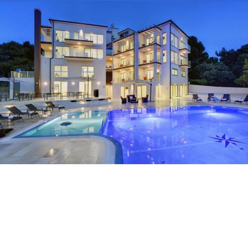 Hotel Premantura Resort