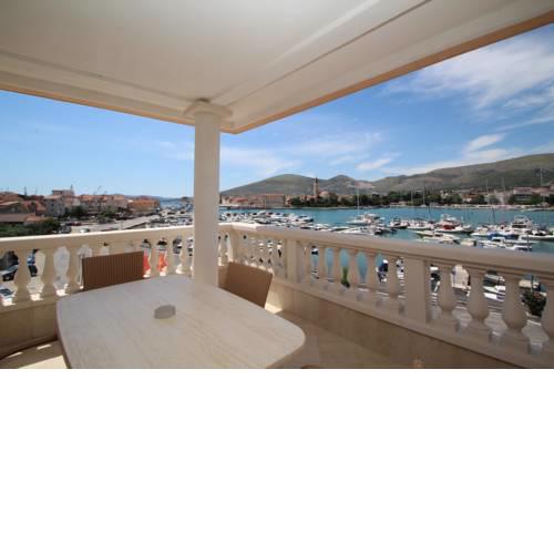 Hotel Trogir Palace
