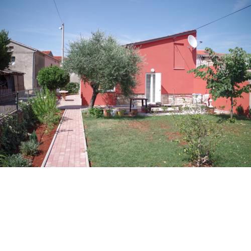 Houce Bocce 2+2 pax in Valtura