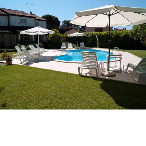 House and Apts. in Porec/Istrien 33148