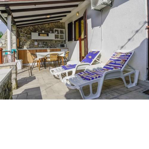 House Bepa near the sea