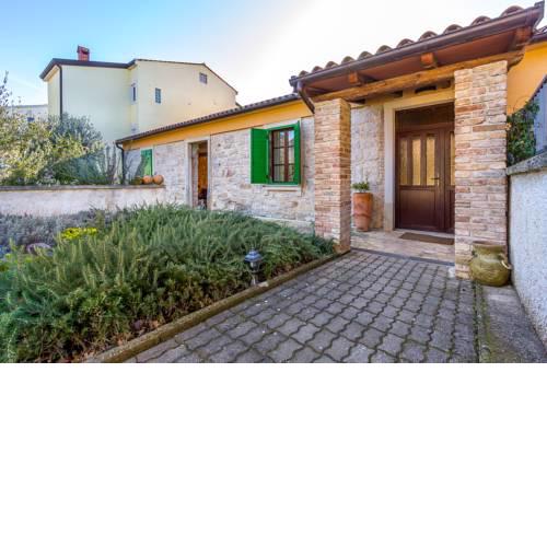 House Dragan 1980