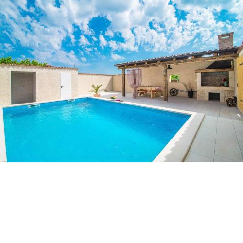 House Eleonora
