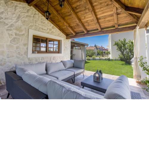 House for Rent Leila