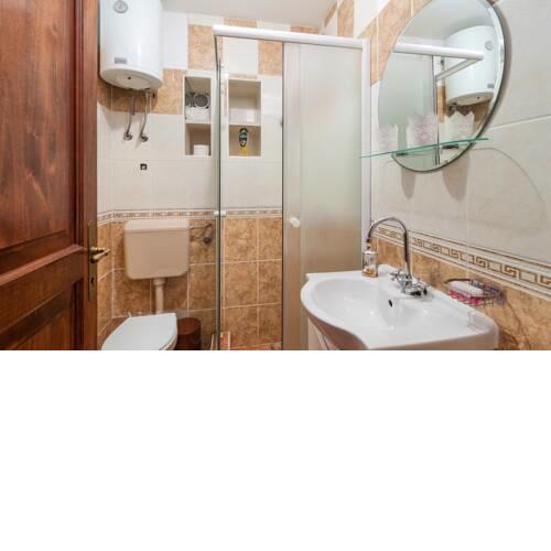 House for rent Nikoletta